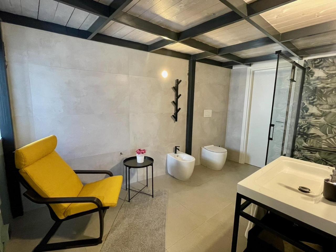 Sotto Il Fortino, Casa Vacanze カターニア エクステリア 写真